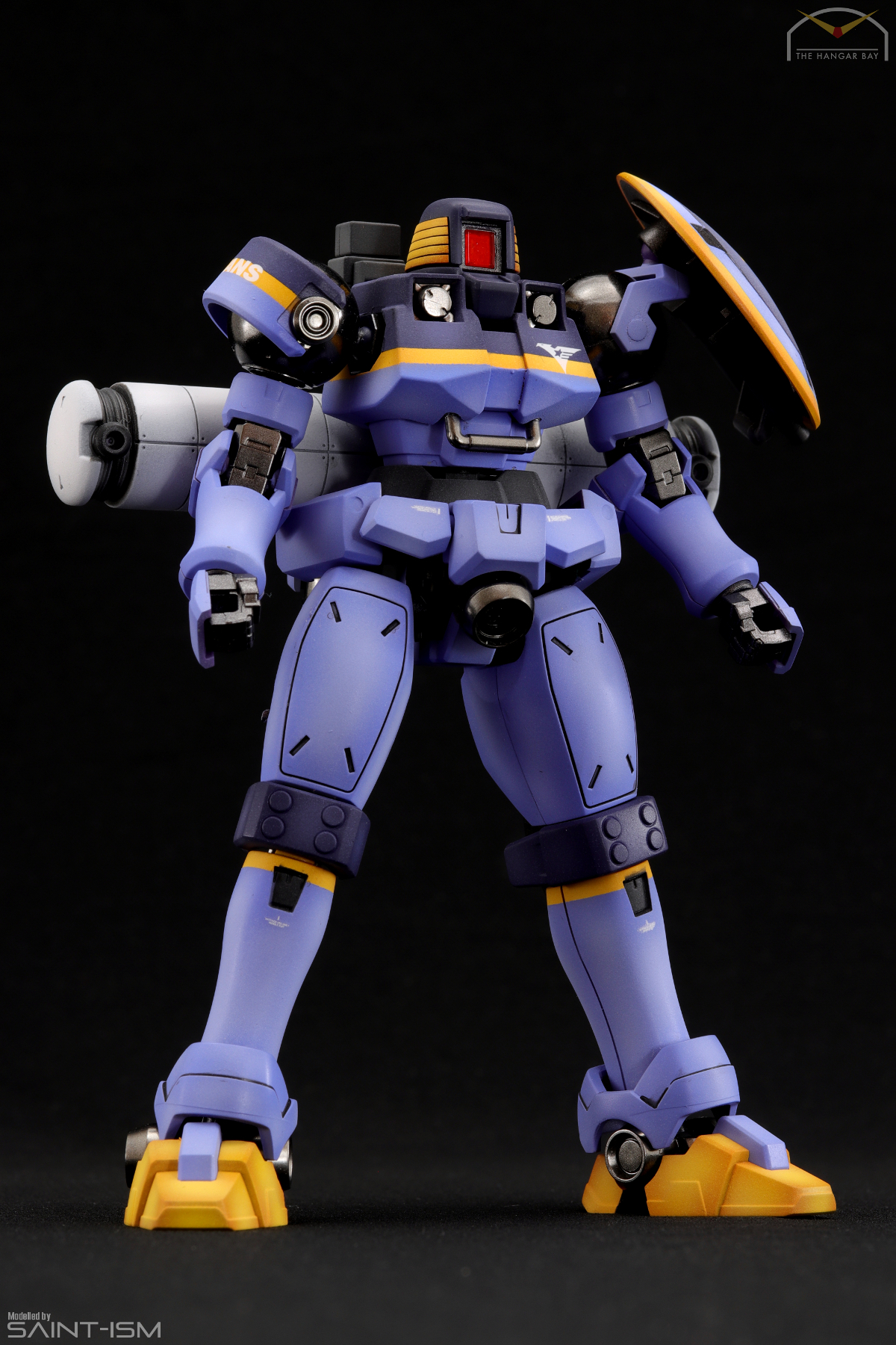 p bandai leo