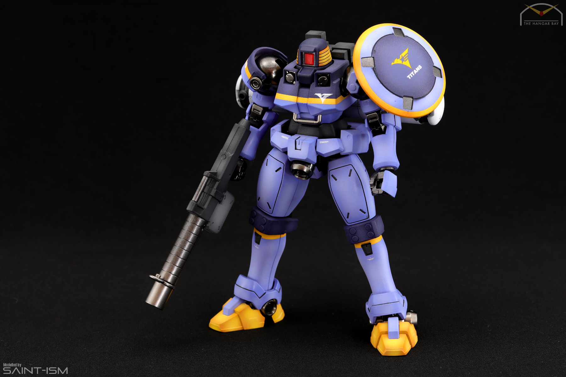 p bandai leo