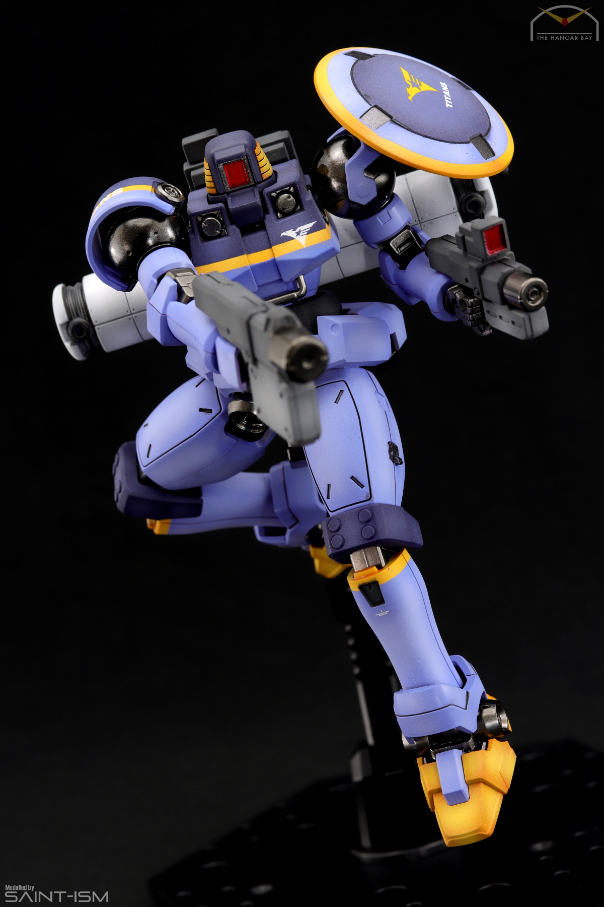 p bandai leo