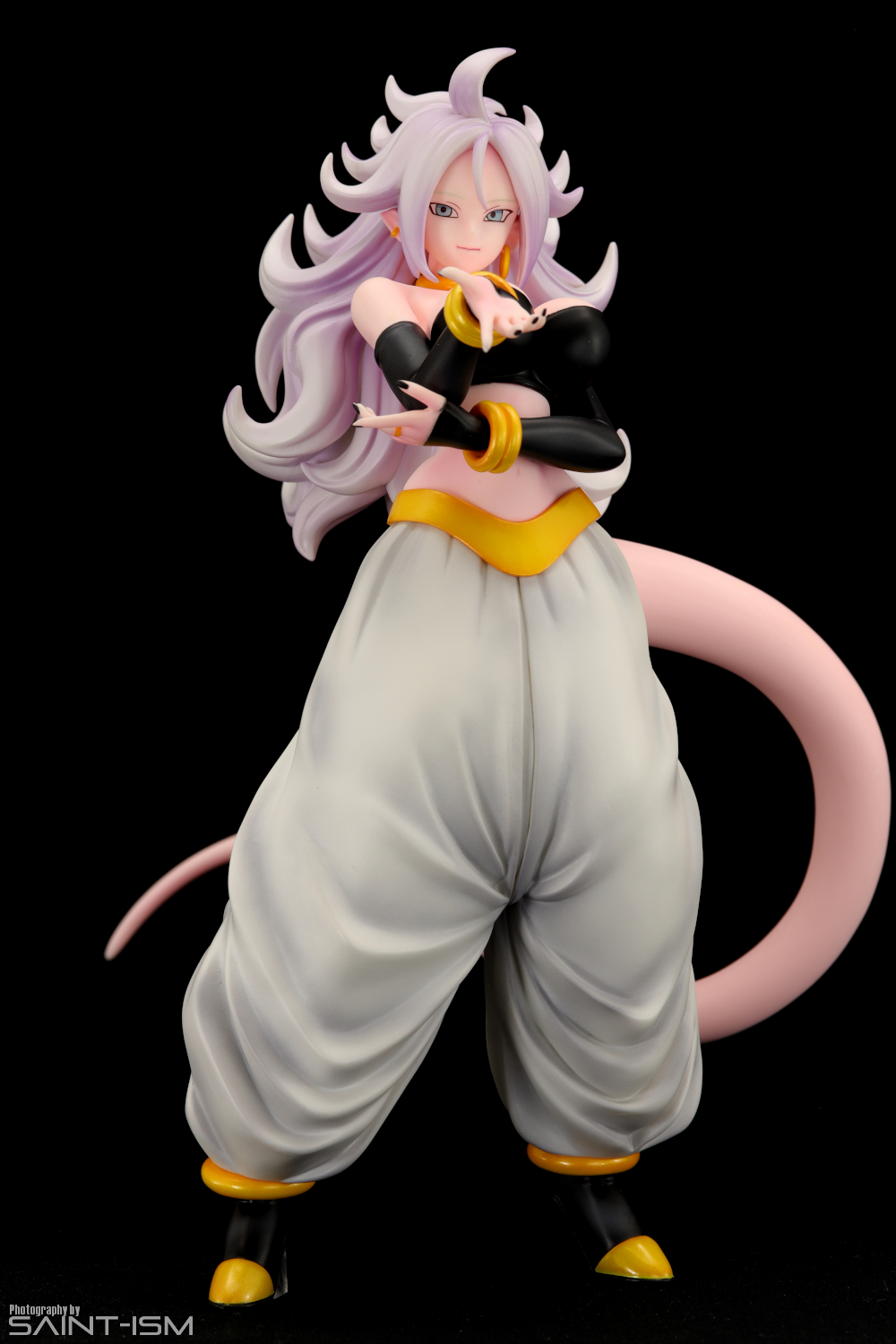 android 21 megahouse